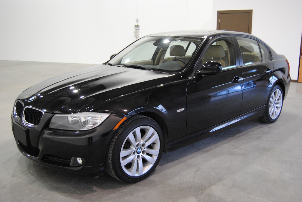 Bmw 323i 2011 black #6